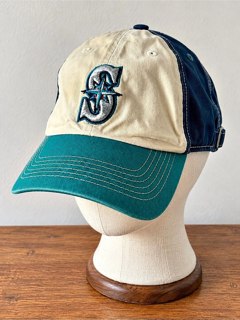 Fan Favorite Embroidered Baseball Cap in Blue & Green Like New